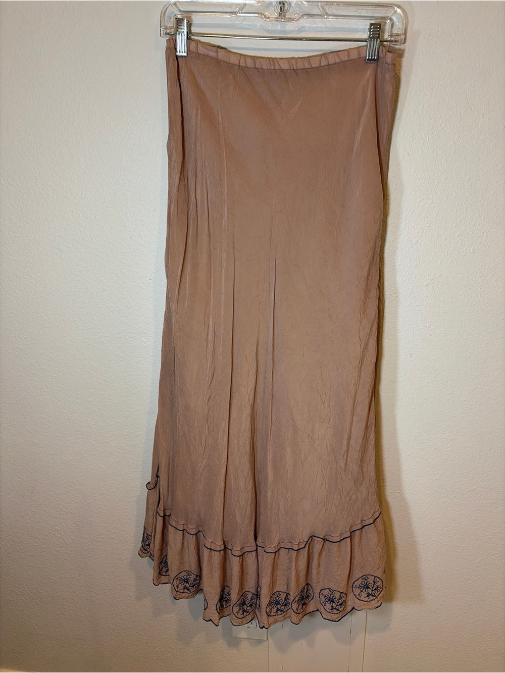Johnny Was Silk Crinkled Maxi Skirt S Floral Embroidered Hem Boho Scalloped Pink